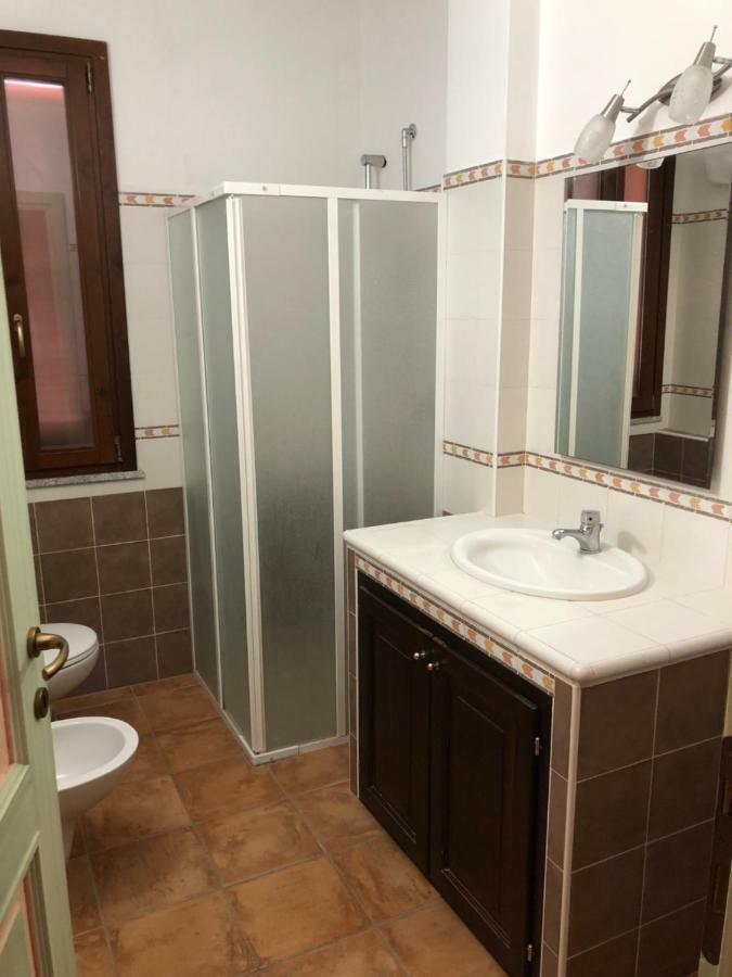 Sa Corti Antiga Apartment SantʼAntìoco المظهر الخارجي الصورة